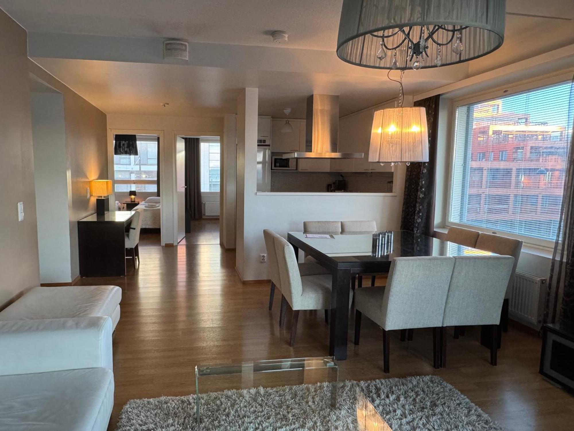 Gella Canalside With Sauna And Balcony In Address Saukonpaadenranta 4 Appartement Helsinki